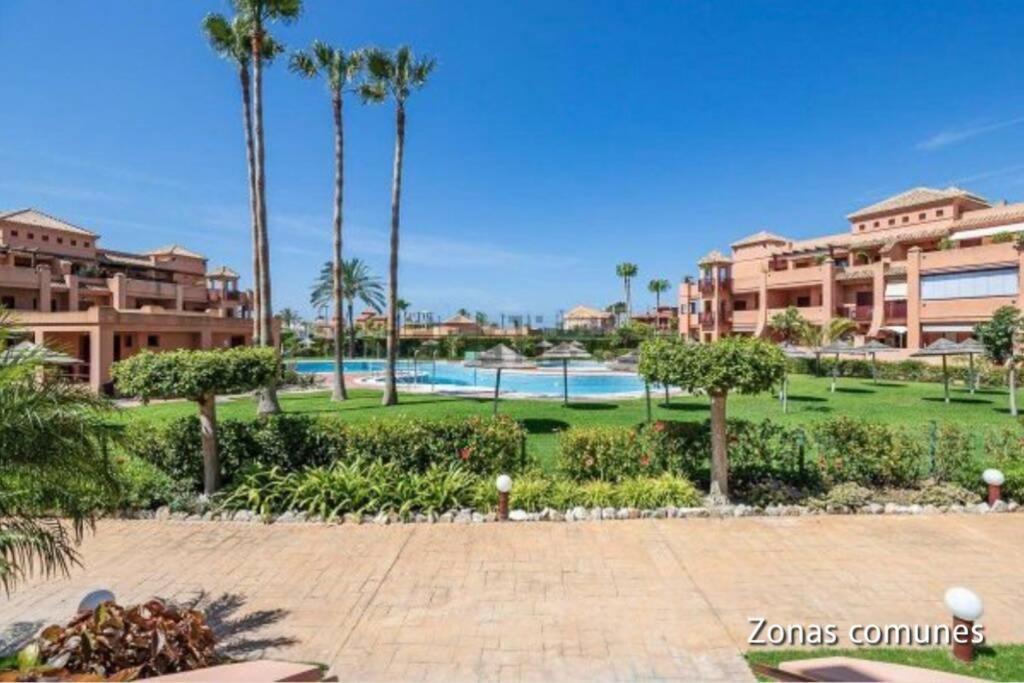 PUSHE Playa Granada Beach&Golf 2 Motril Bagian luar foto